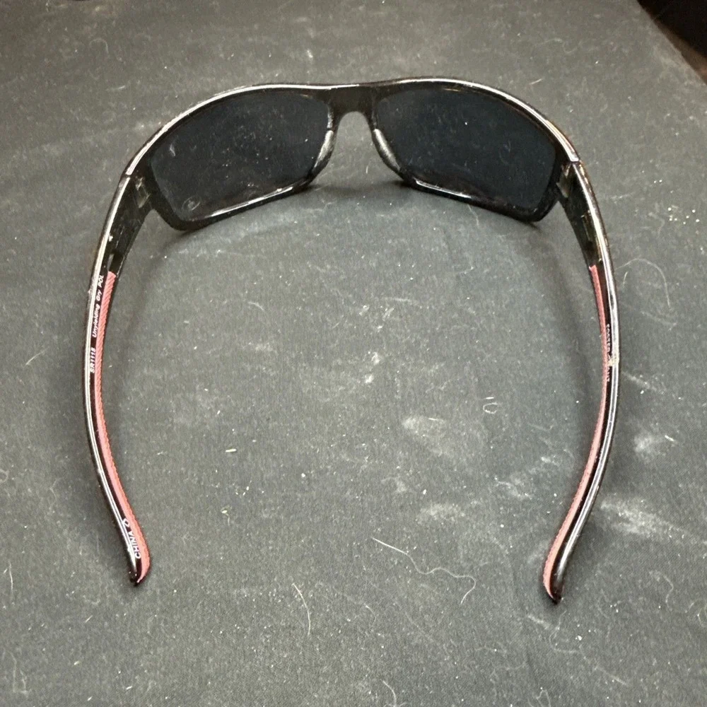 Foster Grant Ironman men's SUNGLASSES Sport Wrap Black Red Dextro